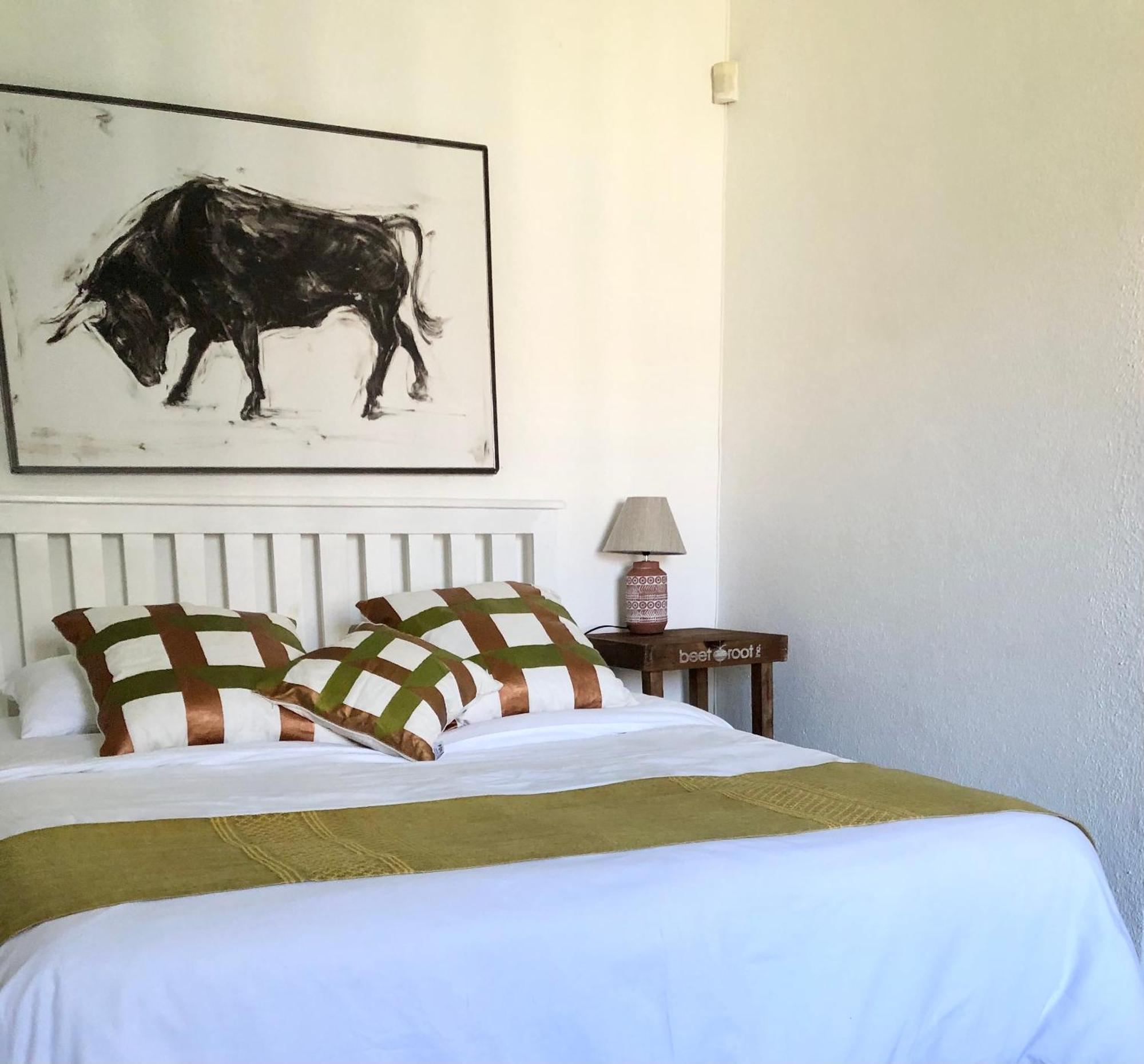 Guest house Bird Song - Table View